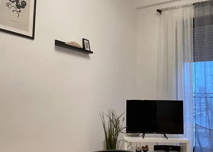 아파트 Simplicity Center 티라나