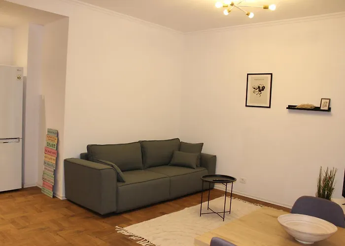 Simplicity Center 티라나