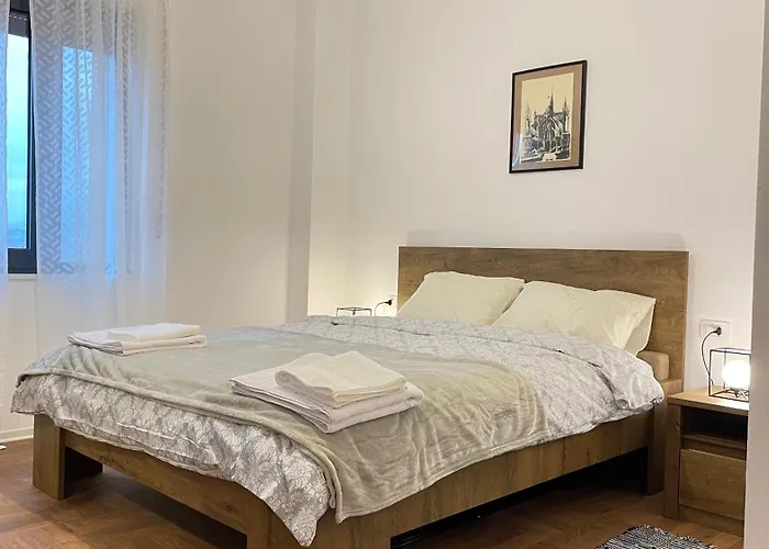 Simplicity Center Apartamento Tirana